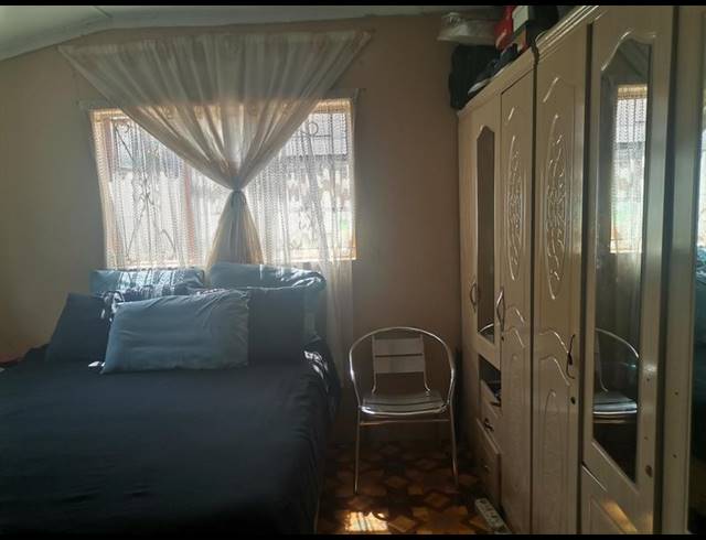 2 BEDROOM HOUSE FOR SALE IN MEREWENT